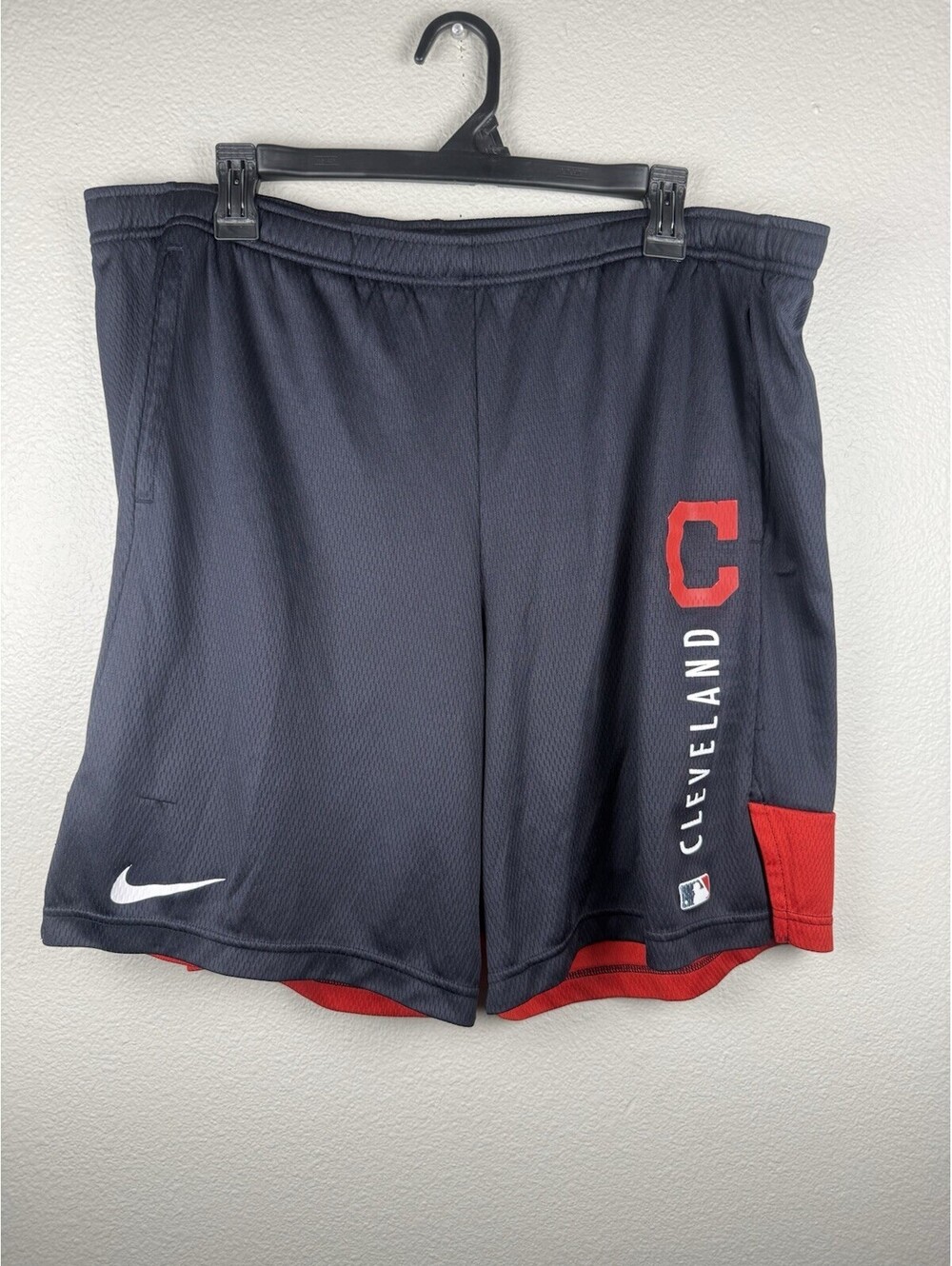 Nike Cleveland Guardians MLB Authentic Dri-FIT Shorts XL Team Issue Black Red